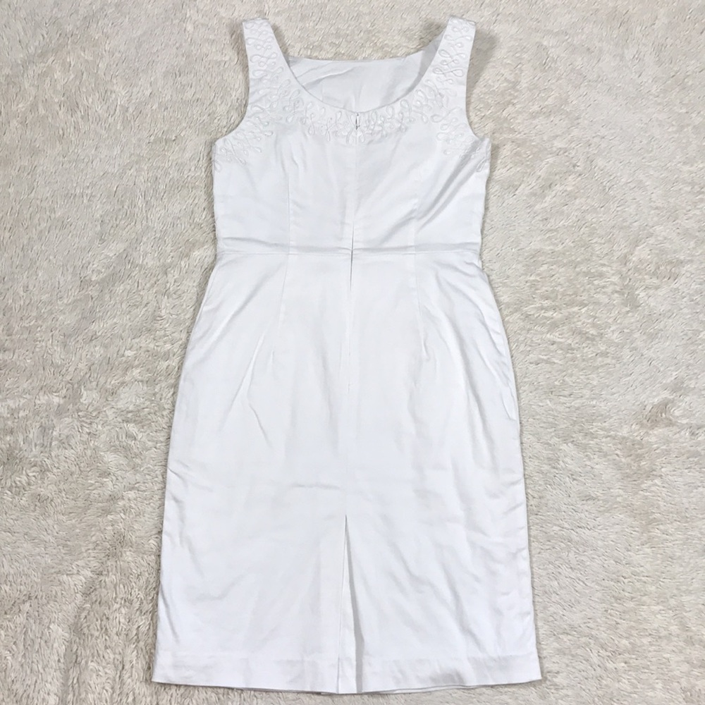 Lilly Pulitzer Classic White Sheath Bow Dress 6 - Picture 3 of 9